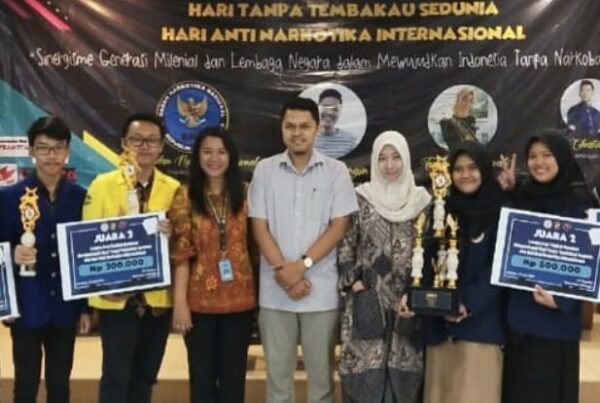 Penjurian Lomba Esai Dalam Rangka HTTS dan HANI Penjurian Lomba Esai Dalam Rangka HTTS dan HANI