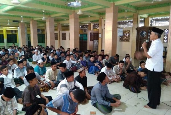 DISEMINASI INFORMASI P4GN MELALUI SOSIALISASI KEPADA PELAJAR