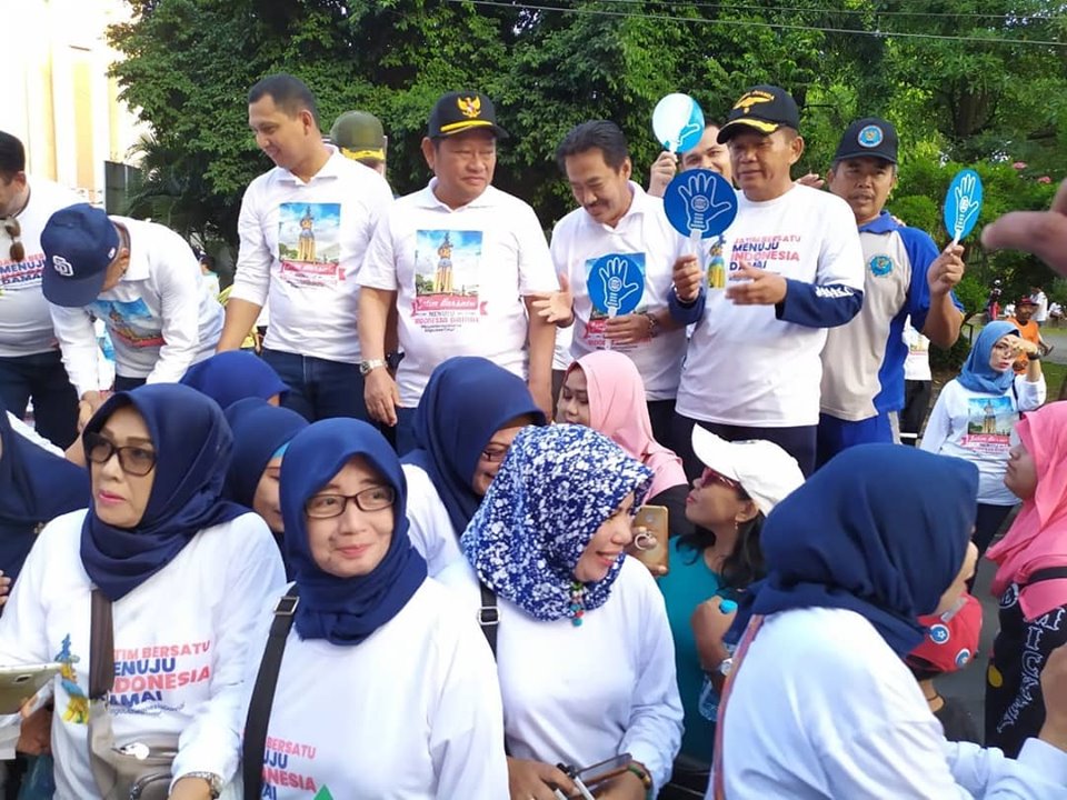 DISEMINASI INFORMASI P4GN KEPADA WARGA SIDOARJO DALAM RANGKA CAR FREE DAY DAN DEKLARASI TOLAK KERUSUHAN DISEMINASI INFORMASI P4GN KEPADA WARGA SIDOARJO DALAM RANGKA CAR FREE DAY DAN DEKLARASI TOLAK KERUSUHAN