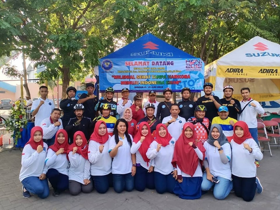 Sosialisasi Bahaya Narkoba dan Pemeriksaan Kesehatan Gratis kepada Masyarakat Sidoarjo Sosialisasi Bahaya Narkoba dan Pemeriksaan Kesehatan Gratis kepada Masyarakat Sidoarjo