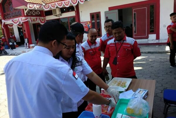 TES URIN KEPADA INSTANSI SWASTA DI PT. TELKOM AKSES SUKODONO, SIDOARJO
