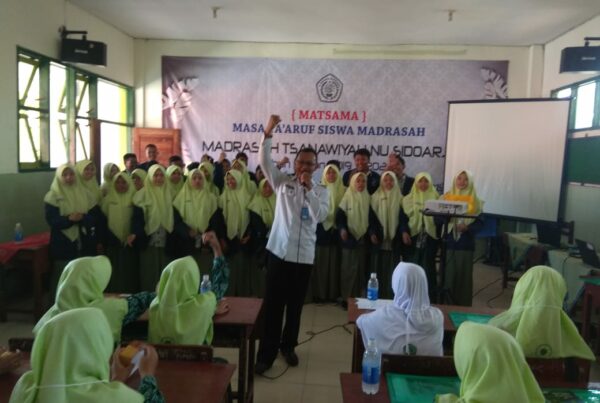 Sosialisasi dalam Rangka MPLS-PDB di MTs NU Sidoarjo