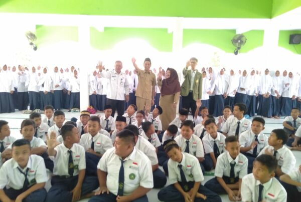 DISEMINASI INFORMASI P4GN KEPADA PELAJAR DALAM RANGKA MPLS-PDB (MASA PENGENALAN LINGKUNGAN SEKOLAH PESERTA DIDIK BARU) DI MTs NEGERI 3 SIDOARJO