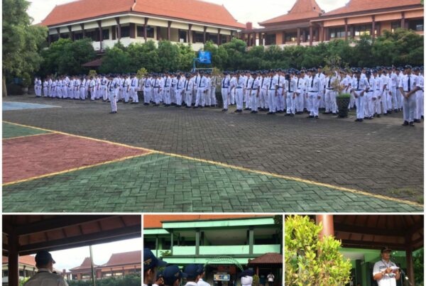 DISEMINASI INFORMASI P4GN MELALUI PETUGAS INSPEKTUR UPACARA DI SMP NEGERI 2 SIDOARJO