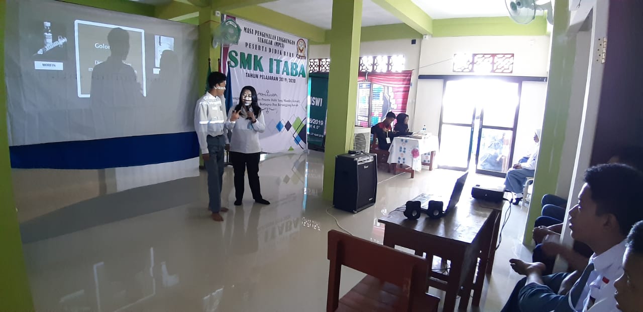 SOSIALISASI KEPADA SISWA-SISWI BARU PADA KEGIATAN MPLS DI SMK ITABA SOSIALISASI KEPADA SISWA-SISWI BARU PADA KEGIATAN MPLS DI SMK ITABA