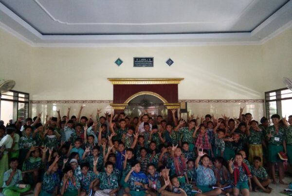SOSIALISASI KEPADA SISWA-SISWI BARU PADA KEGIATAN MPLS DI SMPN 1 BUDURAN