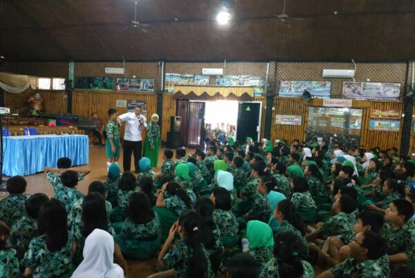 SOSIALISASI BAHAYA NARKOBA BAGI PELAJAR SD DI KECAMATAN SEDATI KABUPATEN SIDOARJO