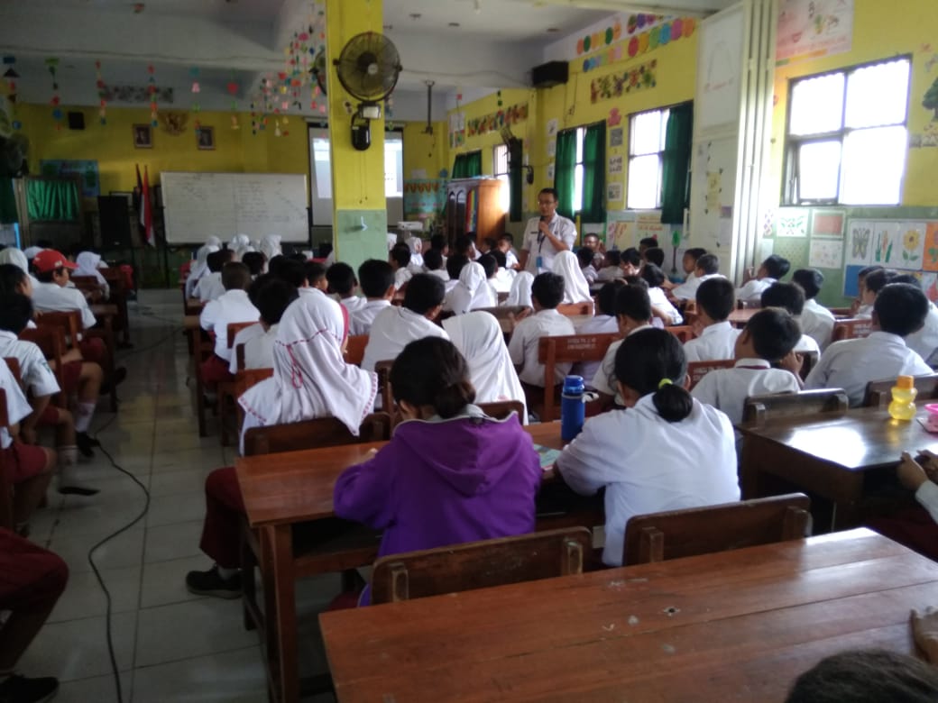 SOSIALISASI BAHAYA NARKOBA BAGI PELAJAR SD DI KECAMATAN BUDURAN KABUPATEN SIDOARJO SOSIALISASI BAHAYA NARKOBA BAGI PELAJAR SD DI KECAMATAN BUDURAN KABUPATEN SIDOARJO