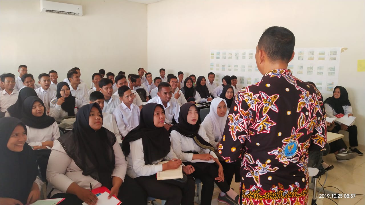 KEPALA BNNK SIDOARJO MENJADI NARASUMBER PADA KEGIATAN SOSIALISASI P4GN BAGI PENCARI KERJA DI BALAI LATIHAN KERJA KAB. SIDOARJO KEPALA BNNK SIDOARJO MENJADI NARASUMBER PADA KEGIATAN SOSIALISASI P4GN BAGI PENCARI KERJA DI BALAI LATIHAN KERJA KAB. SIDOARJO