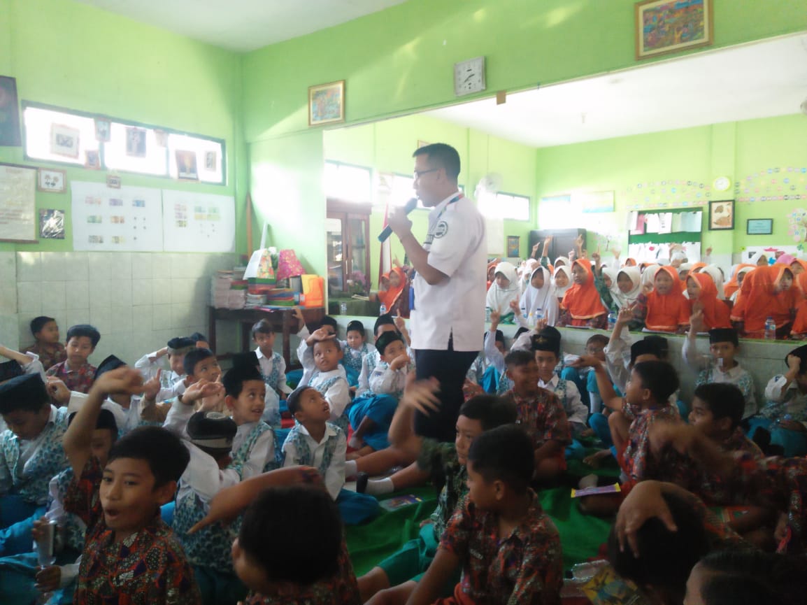 SOSIALISASI BAHAYA NARKOBA BAGI PELAJAR DI KEC. PORONG KABUPATEN SIDOARJO SOSIALISASI BAHAYA NARKOBA BAGI PELAJAR DI KEC. PORONG KABUPATEN SIDOARJO