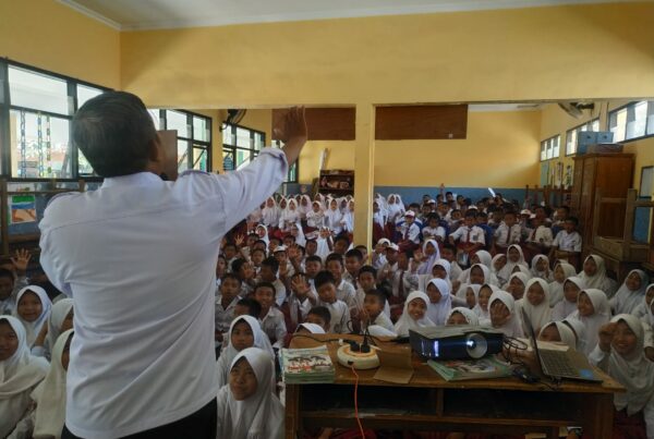 DISEMINASI INFORMASI P4GN MELALUI TATAPMUKA KEPADA PELAJAR SDN SEMAMBUNG, SDN KEDUNG PANDAN I & SDN KEDUNG PANDAN II KEC. JABON. KAB. SIDOARJO