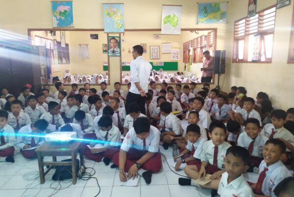 DISEMINASI INFORMASI P4GN MELALUI TATAPMUKA KEPADA PELAJAR SDN JIMBARAN KULON KEC. WONOAYU. KAB. SIDOARJO DISEMINASI INFORMASI P4GN MELALUI TATAPMUKA KEPADA PELAJAR SDN JIMBARAN KULON KEC. WONOAYU. KAB. SIDOARJO