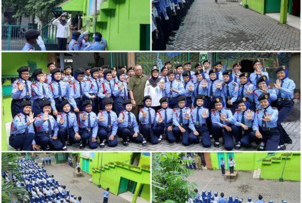DISEMINASI INFORMASI P4GN MELALUI PETUGAS INSPEKTUR UPACARA DI SMP PGRI 1 BUDURAN, SIDOARJO DISEMINASI INFORMASI P4GN MELALUI PETUGAS INSPEKTUR UPACARA DI SMP PGRI 1 BUDURAN, SIDOARJO
