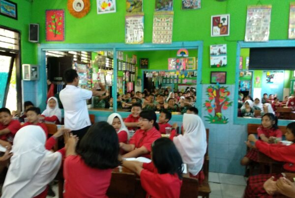 DISEMINASI INFORMASI P4GN MELALUI SOSIALISASI KEPADA MILENIAL SD MENUJU INDONESIA EMAS DI SDN KEDUNGTURI KEC. TAMAN KAB. SIDOARJO