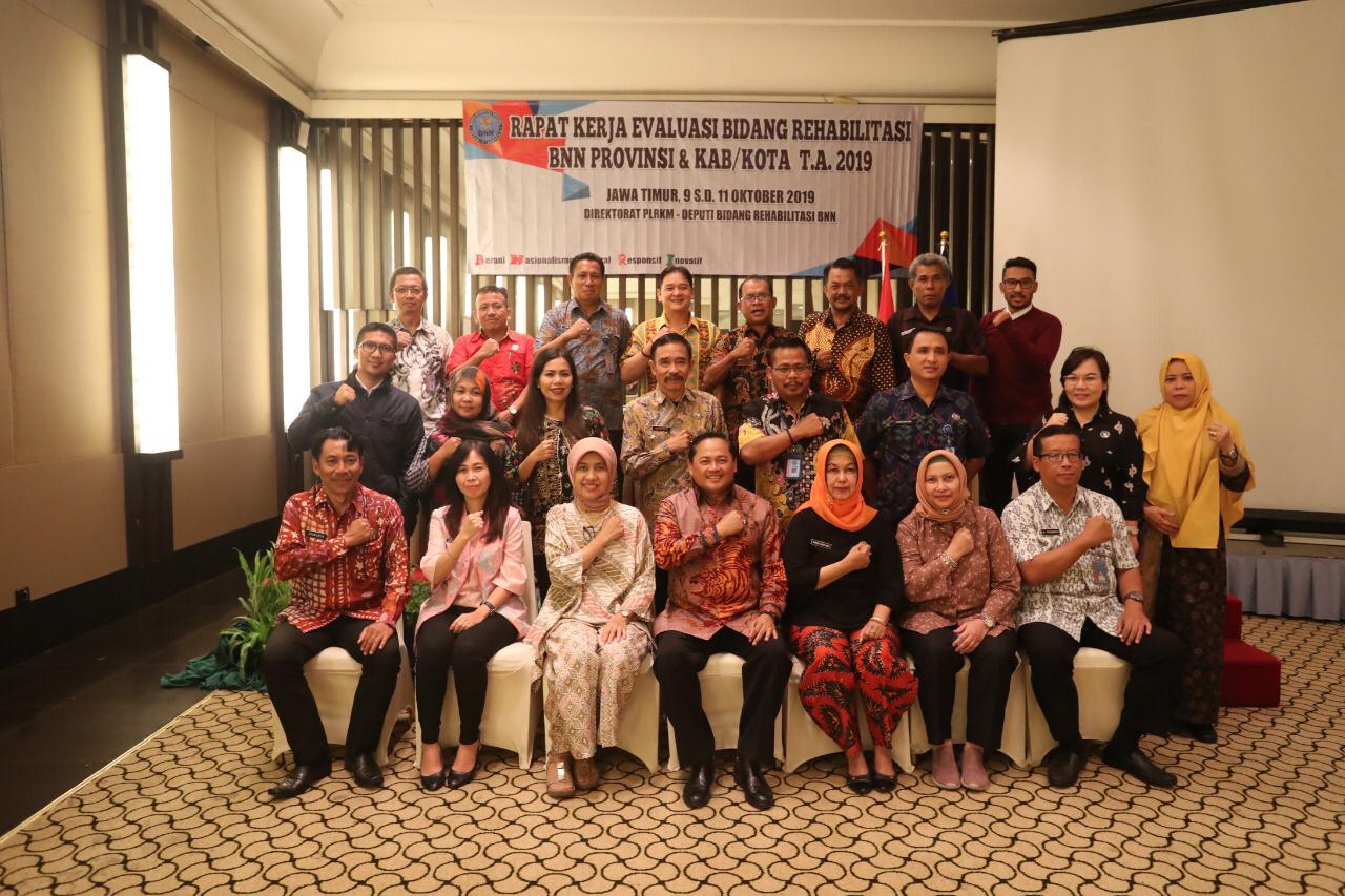 ACARA RAPAT KERJA DAN EVALUASI BIDANG REHABILITASI BNN PROVINSI DAN KAB/KOTA ACARA RAPAT KERJA DAN EVALUASI BIDANG REHABILITASI BNN PROVINSI DAN KAB/KOTA