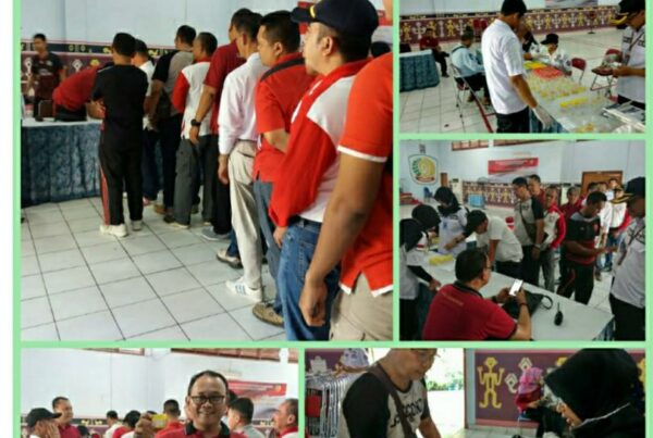 PELAKSANAAN TES URINE BAGI PEGAWAI LAPAS KLAS 1 SURABAYA