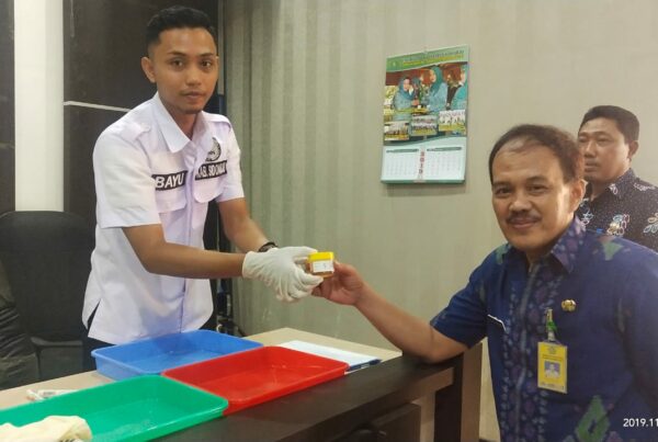 TES URINE DI KECAMATAN JABON KAB. SIDOARJO TES URINE DI KECAMATAN JABON KAB. SIDOARJO