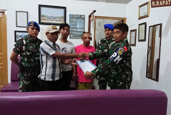 PENANGKAPAN 2 ORANG TERSANGKA PELAKU TINDAK PIDANA PENYALAHGUNAAN DAN PEREDARAN GELAP NARKOTIKA DI TERMINAL 1 BANDARA INTERNASIONAL JUANDA