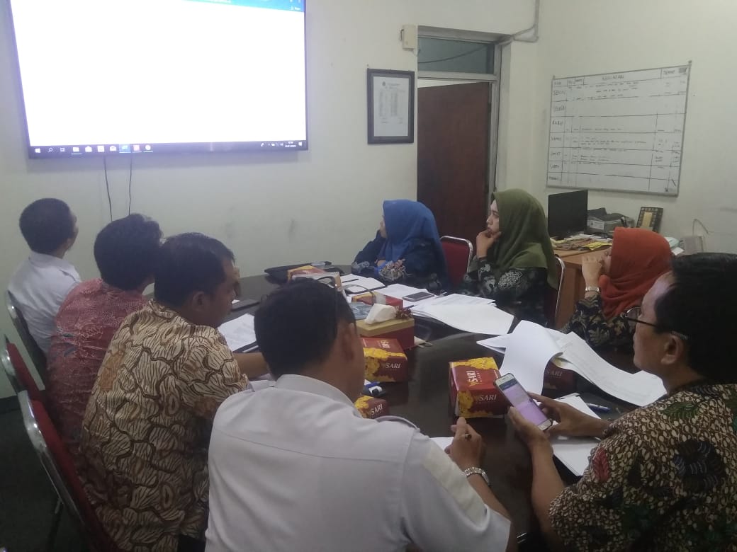 RAPAT KOORDINASI PEMBAHASAN PERATURAN BUPATI TENTANG CARA PENGHITUNGAN DAN PEMBAGIAN BESARAN DESA RAPAT KOORDINASI PEMBAHASAN PERATURAN BUPATI TENTANG CARA PENGHITUNGAN DAN PEMBAGIAN BESARAN DESA