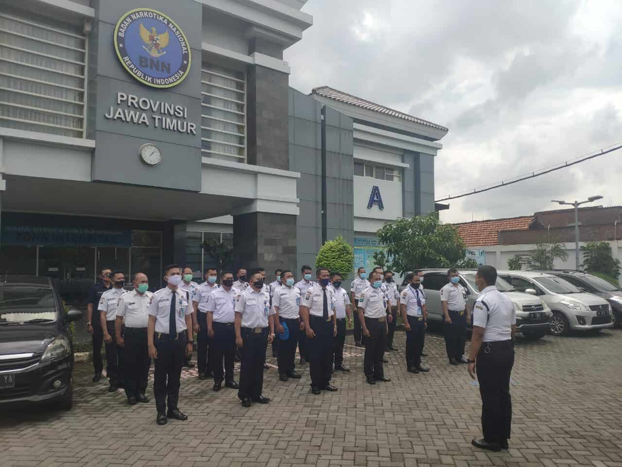 MONITORING DAN EVALUASI BIDANG RUMAH TANGGA, KEAMANAN DAN KETERTIBAN DI LINGKUNGAN KANTOR BAGI ANGGOTA SATPAM MONITORING DAN EVALUASI BIDANG RUMAH TANGGA, KEAMANAN DAN KETERTIBAN DI LINGKUNGAN KANTOR BAGI ANGGOTA SATPAM