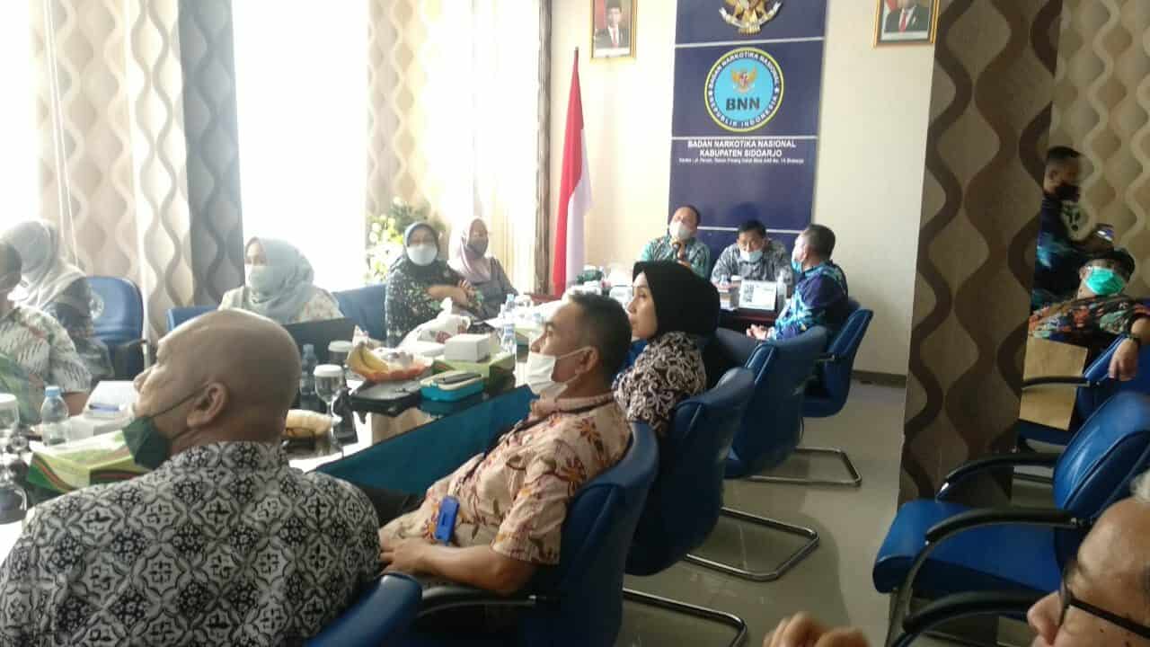 RAPAT KOORDINASI PERSIAPAN AUDIT TAHAP I DAN PERSIAPAN KEDATANGAN KA BNN RI OLEH KA BNNP JATIM DAN JAJARAN KA BNN KAB / KOTA RAPAT KOORDINASI PERSIAPAN AUDIT TAHAP I DAN PERSIAPAN KEDATANGAN KA BNN RI OLEH KA BNNP JATIM DAN JAJARAN KA BNN KAB / KOTA