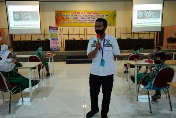 PEMBINAAN KADER UKS/M BAGI GURU DAN SISWA SD/MI SE-SIDOARJO