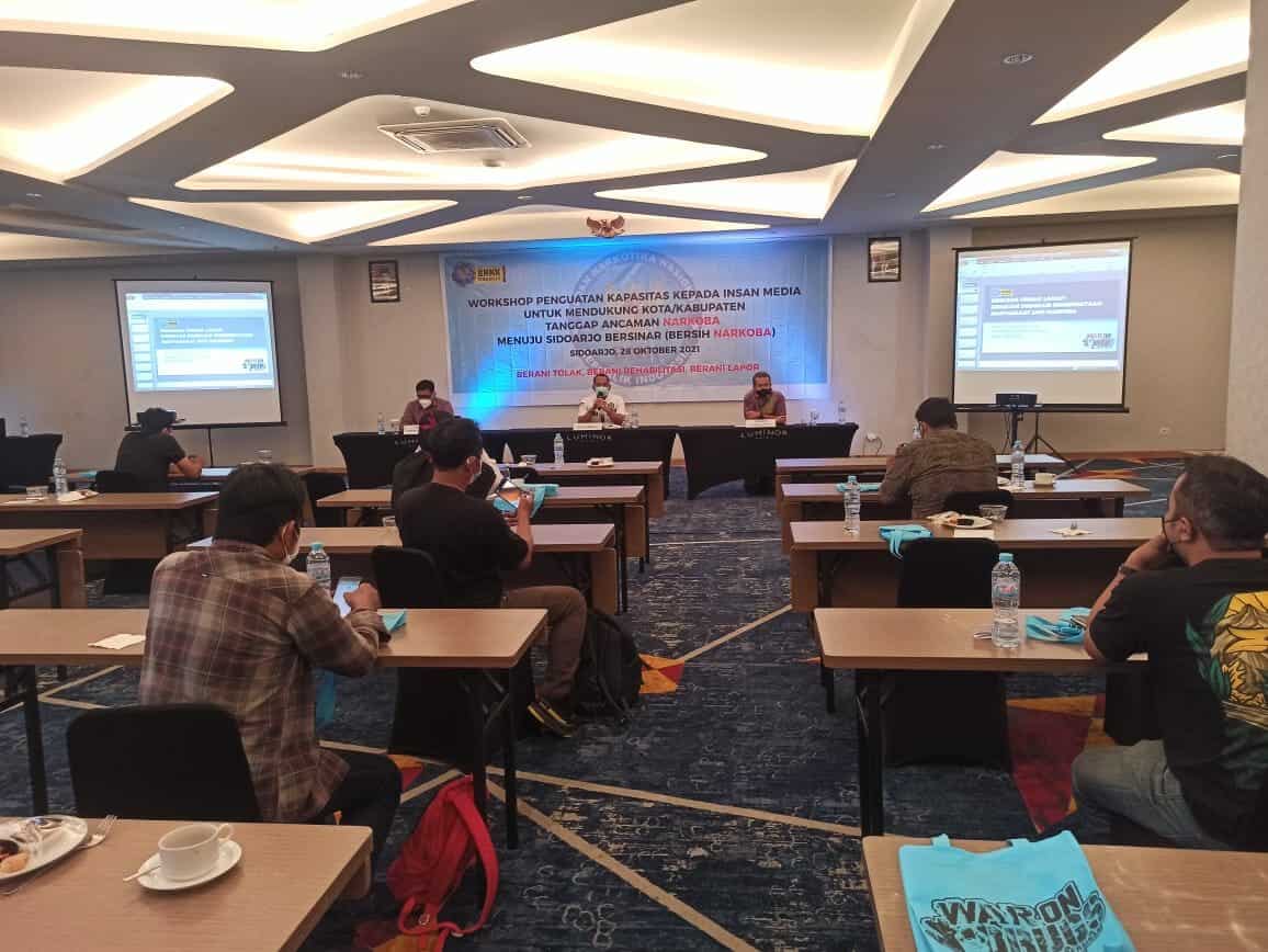 WORKSHOP PENGUATAN KAPASITAS KEPADA INSAN MEDIA UNTUK MENDUKUNG KOTAN WORKSHOP PENGUATAN KAPASITAS KEPADA INSAN MEDIA UNTUK MENDUKUNG KOTAN