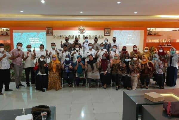 DISEMINASI INFORMASI P4GN DIKAITKAN DENGAN PENGGUNAAN ROKOK