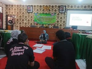FASILITASI PELAKSANAAN PROGRAM KETAHANAN KELUARGA ANTI NARKOBA SESI 2
